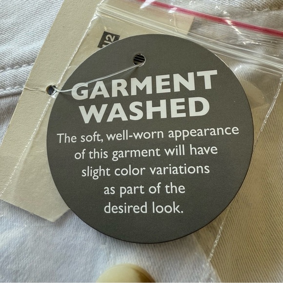 New Falls‎ Creek Cotton Spandex White cuffed utility pocket shorts size 16 - Picture 4 of 7